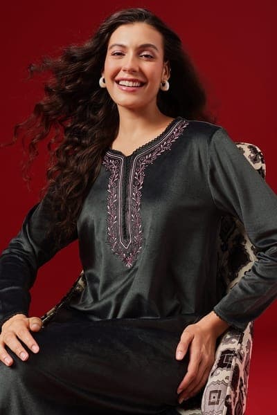 Chic Long Nighty in Dark Grey - Velour | Clovia