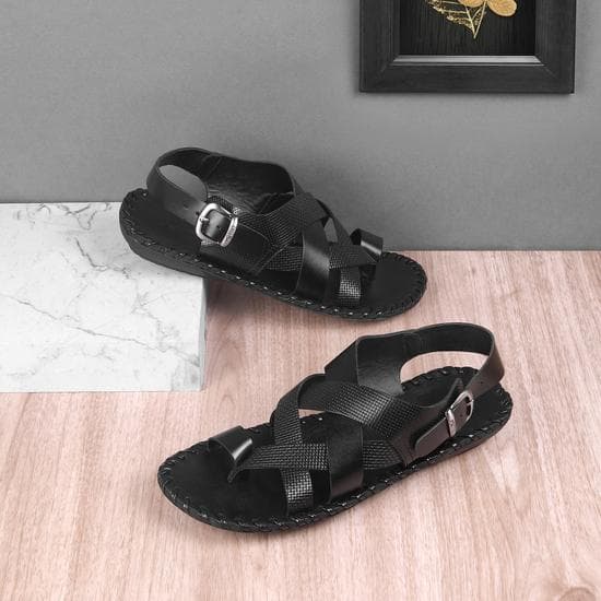 Men Black Casual Sandals | Metro Shoes