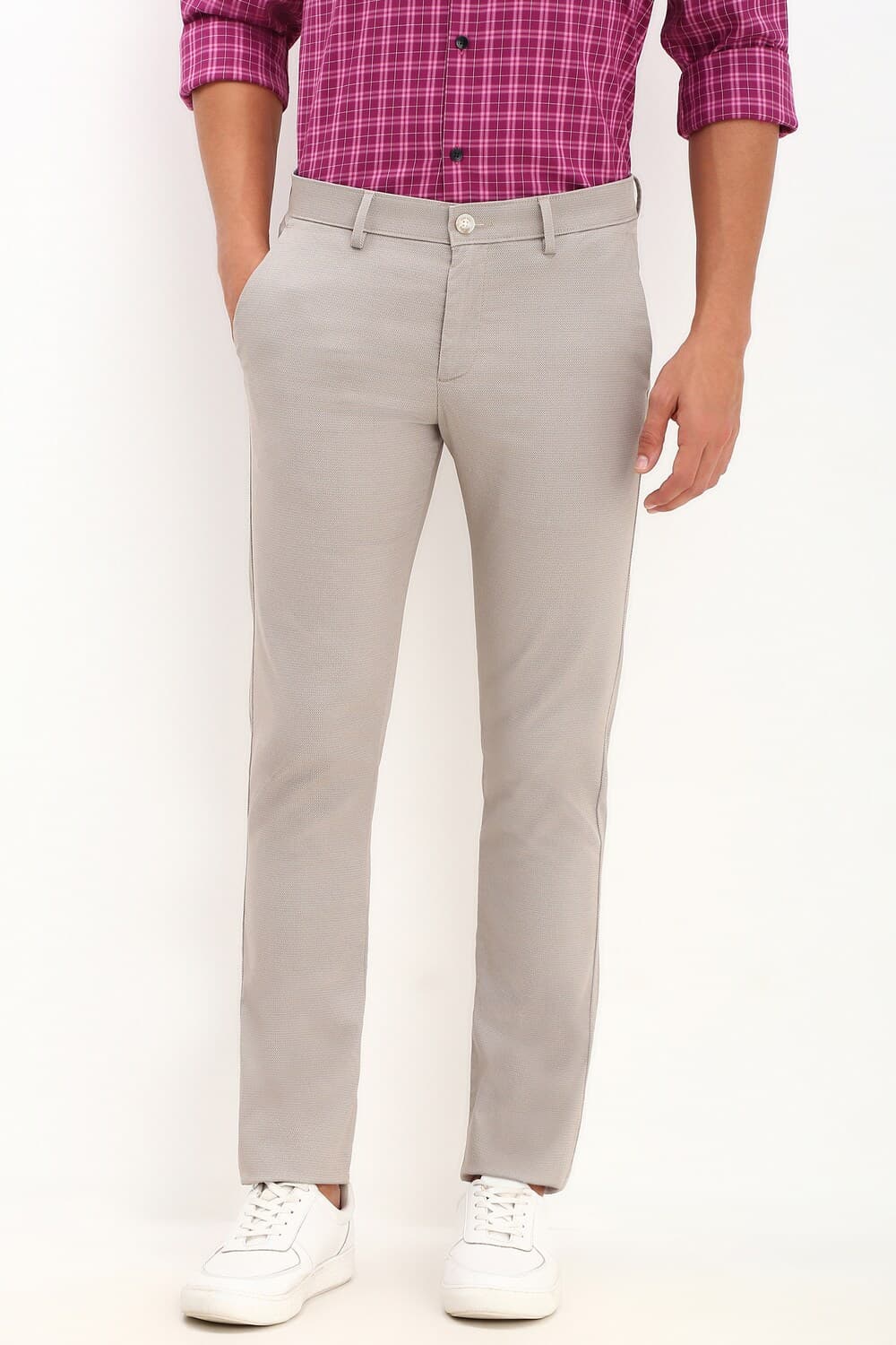 Best Trousers for Men India 2026