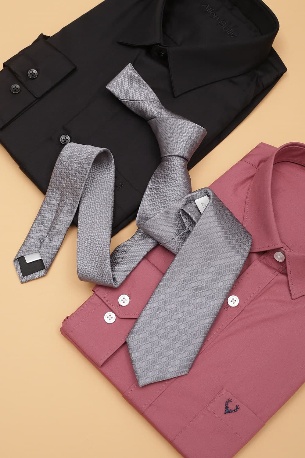 Men Grey Embroidered Casual Tie