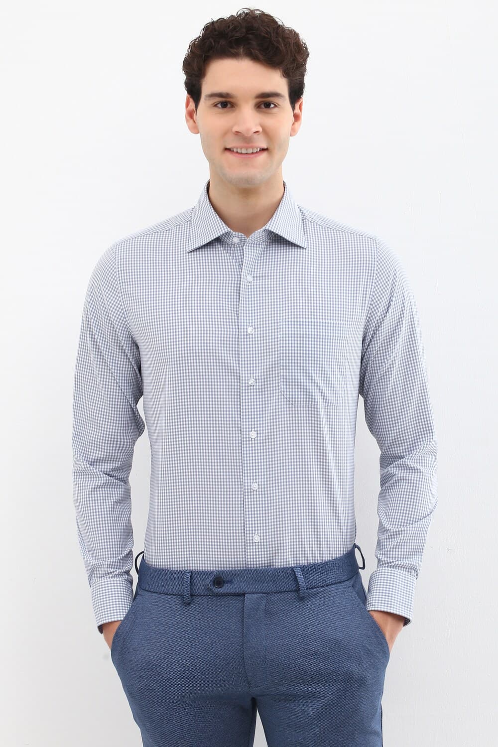 Men Grey Slim Fit Checked Full Sleeves Wrinkle Resistant Formal shirt | Allen Solly