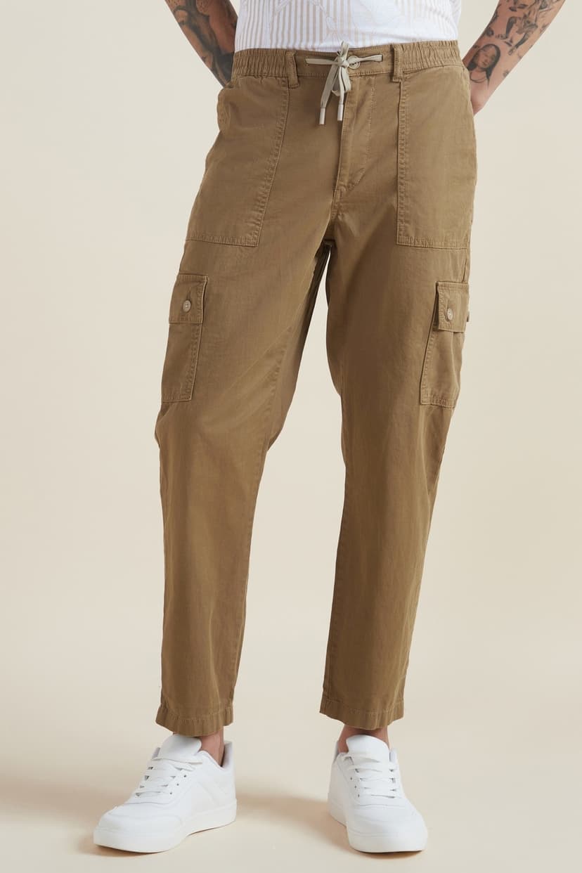 Men Khaki Solid Casual Cargo Pants