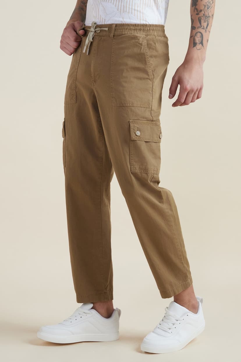 Men Khaki Solid Casual Cargo Pants