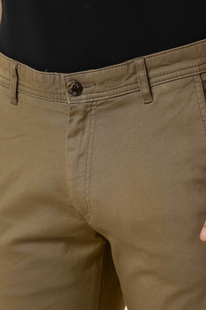 Men Khaki Textured Casual Trousers