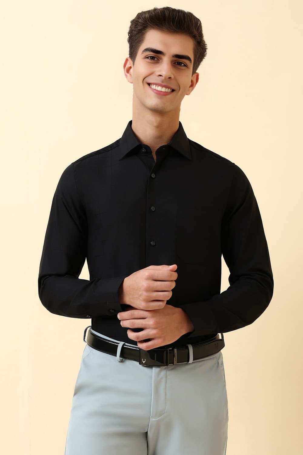Men Black Checks Full Sleeves Wrinkle Resistant Formal shirt