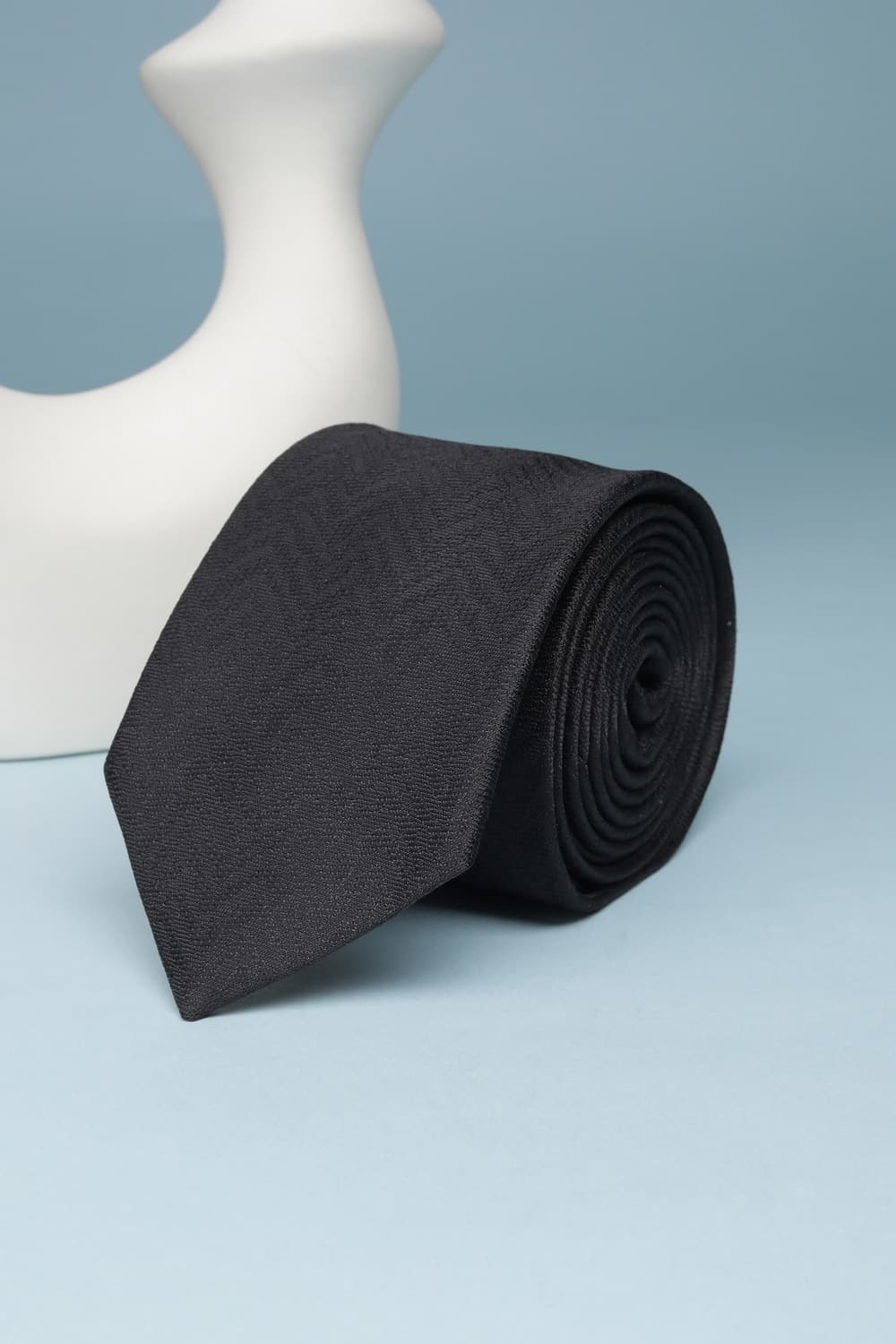 Men Black Textured Formal Tie | Allen Solly