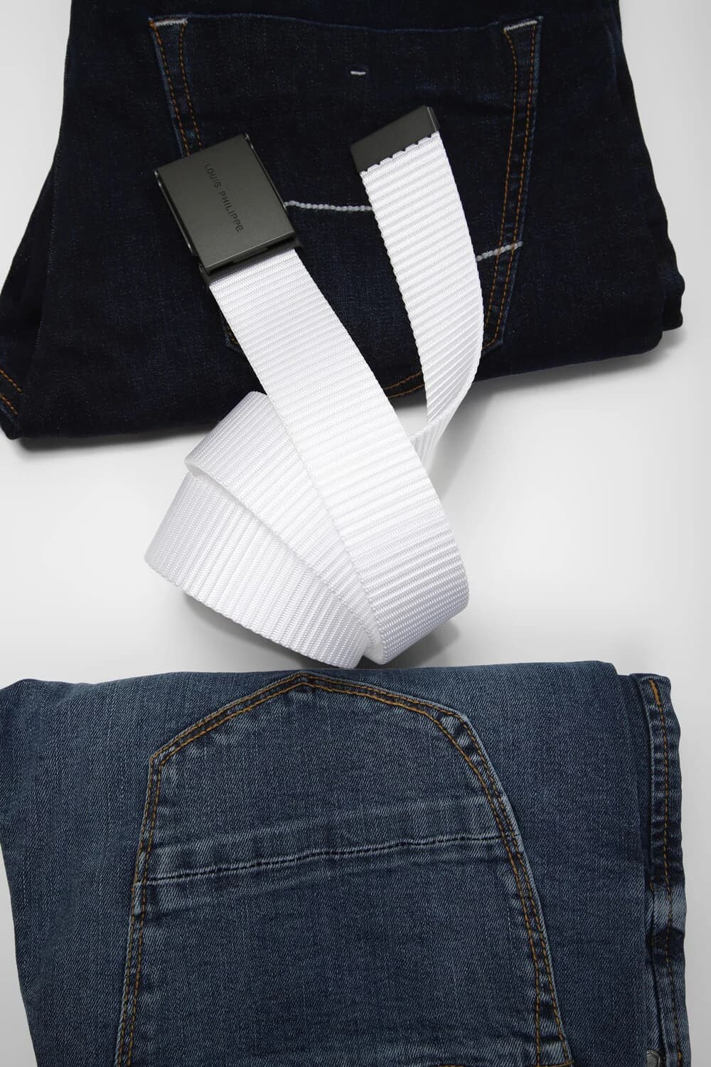 Men White Solid 100% Polyamide Casual Belt | Louisphilippe
