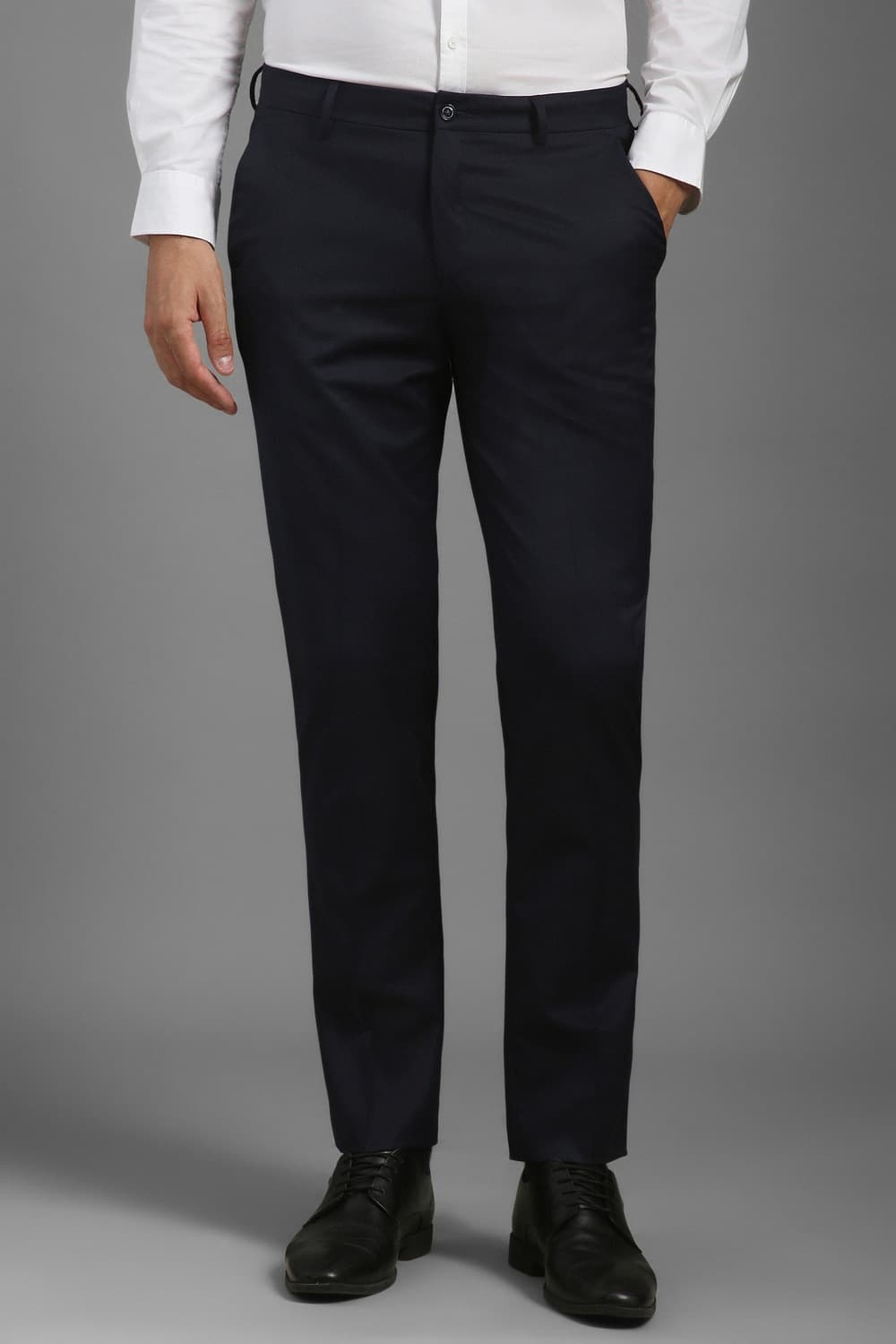 Men Black Slim Fit Solid Flat Front Formal Trousers | Louisphilippe