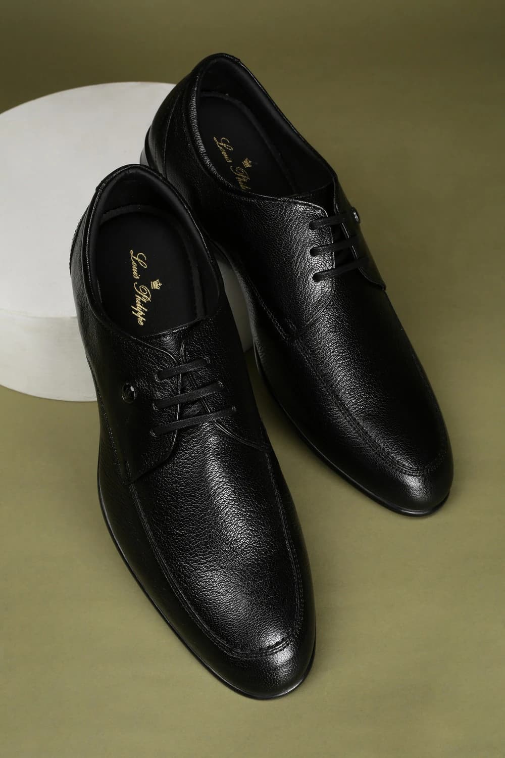 Men Black Leather Lace Up Shoes | Louisphilippe