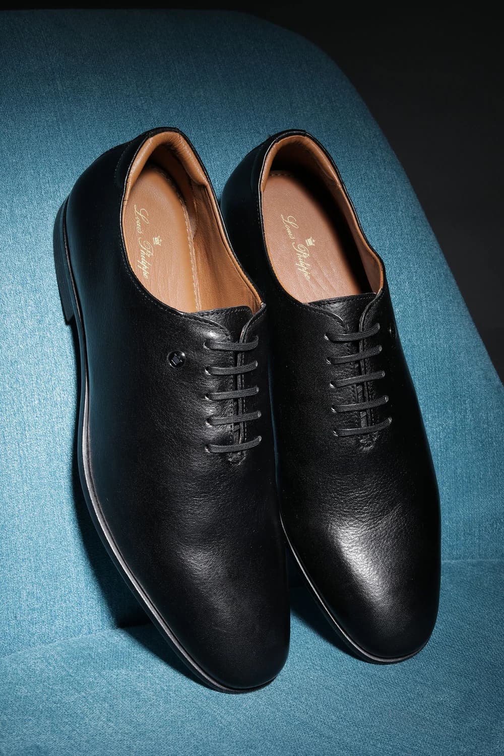 Men Black Leather Lace Up Shoes | Louisphilippe