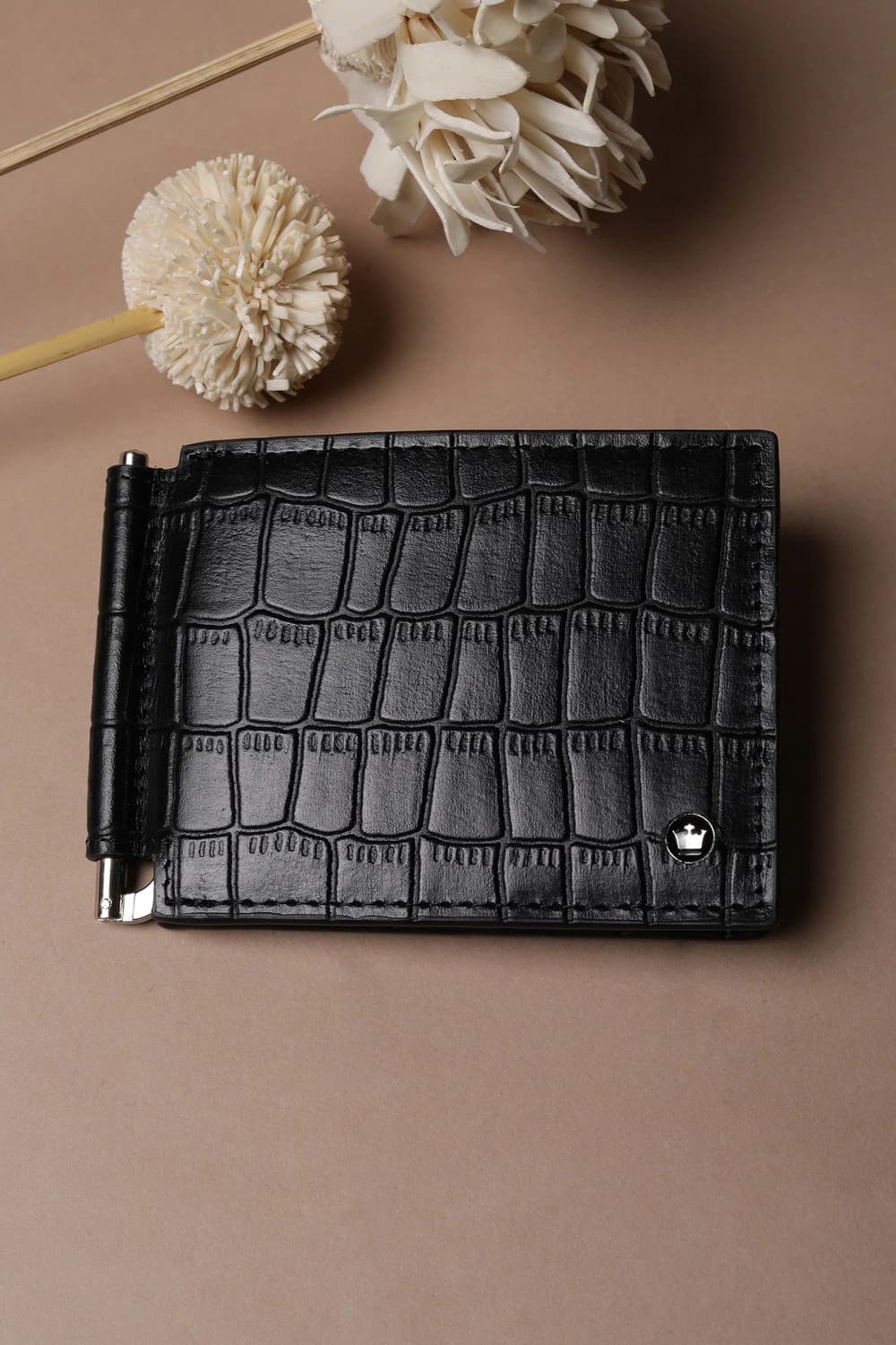 Men Black Textured Leather Wallet | Louisphilippe Men Black Textured Leather Wallet | Louisphilippe