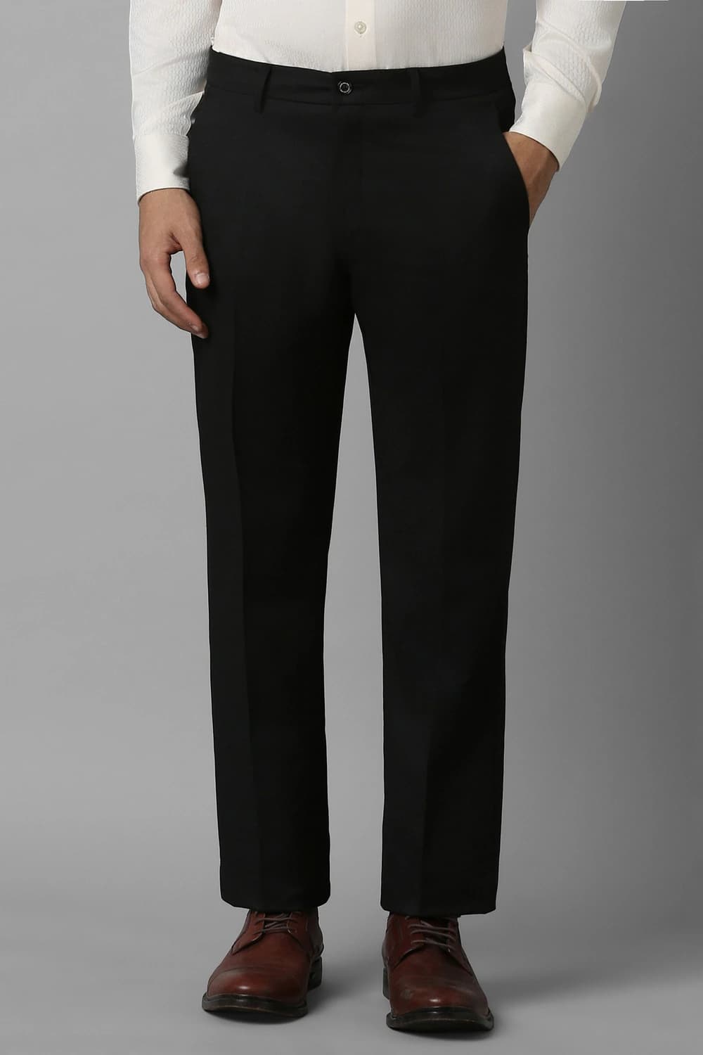 Men Black Regular Fit Solid Flat Front Formal Trousers | Louisphilippe