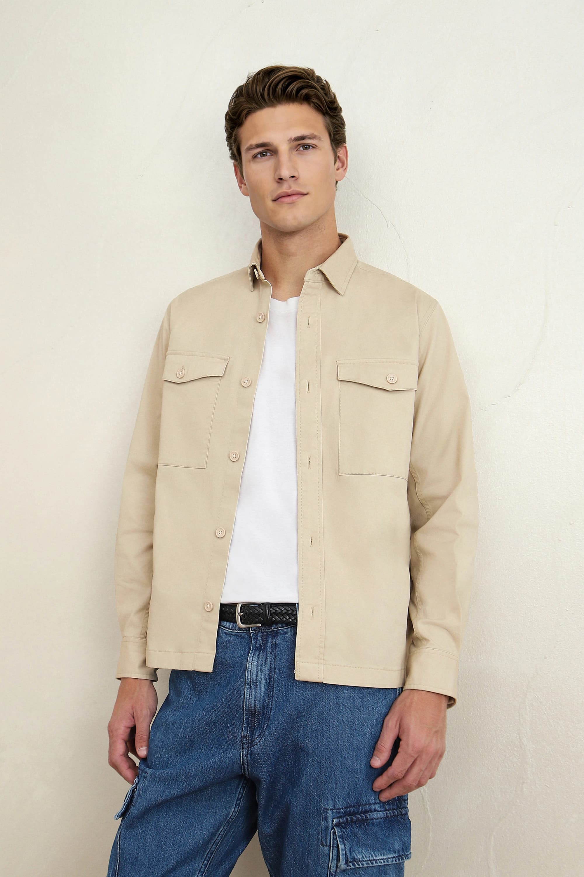 Men Casual Beige Solid Shacket | Louisphilippe