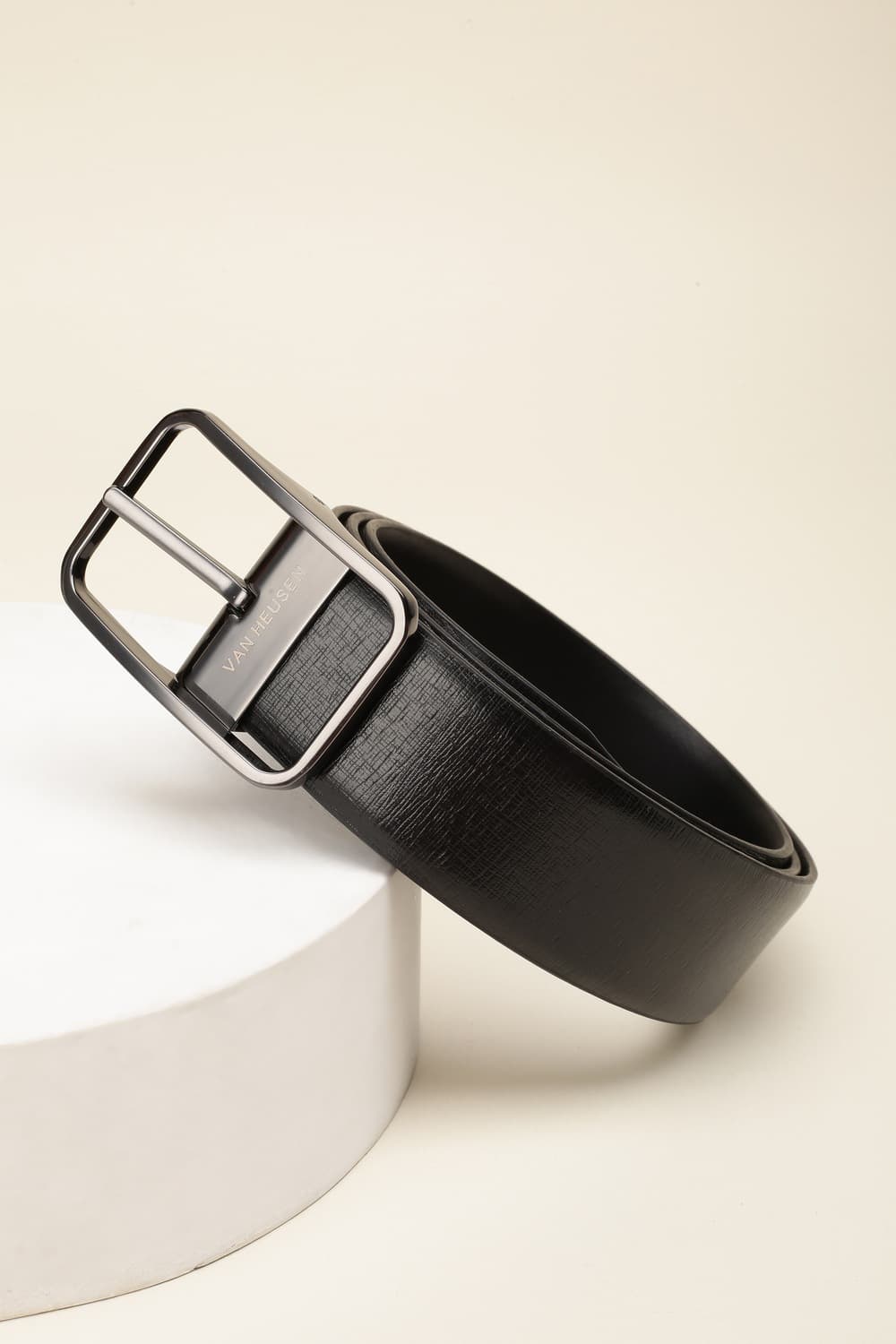 Men Black Textured Formal Belt | Vanheusenindia