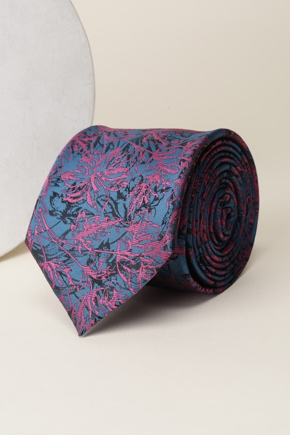 Men Pink Embroidered Party Tie | Vanheusenindia Men Pink Embroidered Party Tie | Vanheusenindia