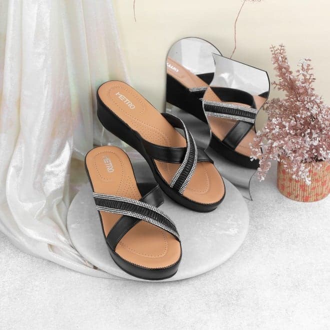 Women Black Casual Slip Ons