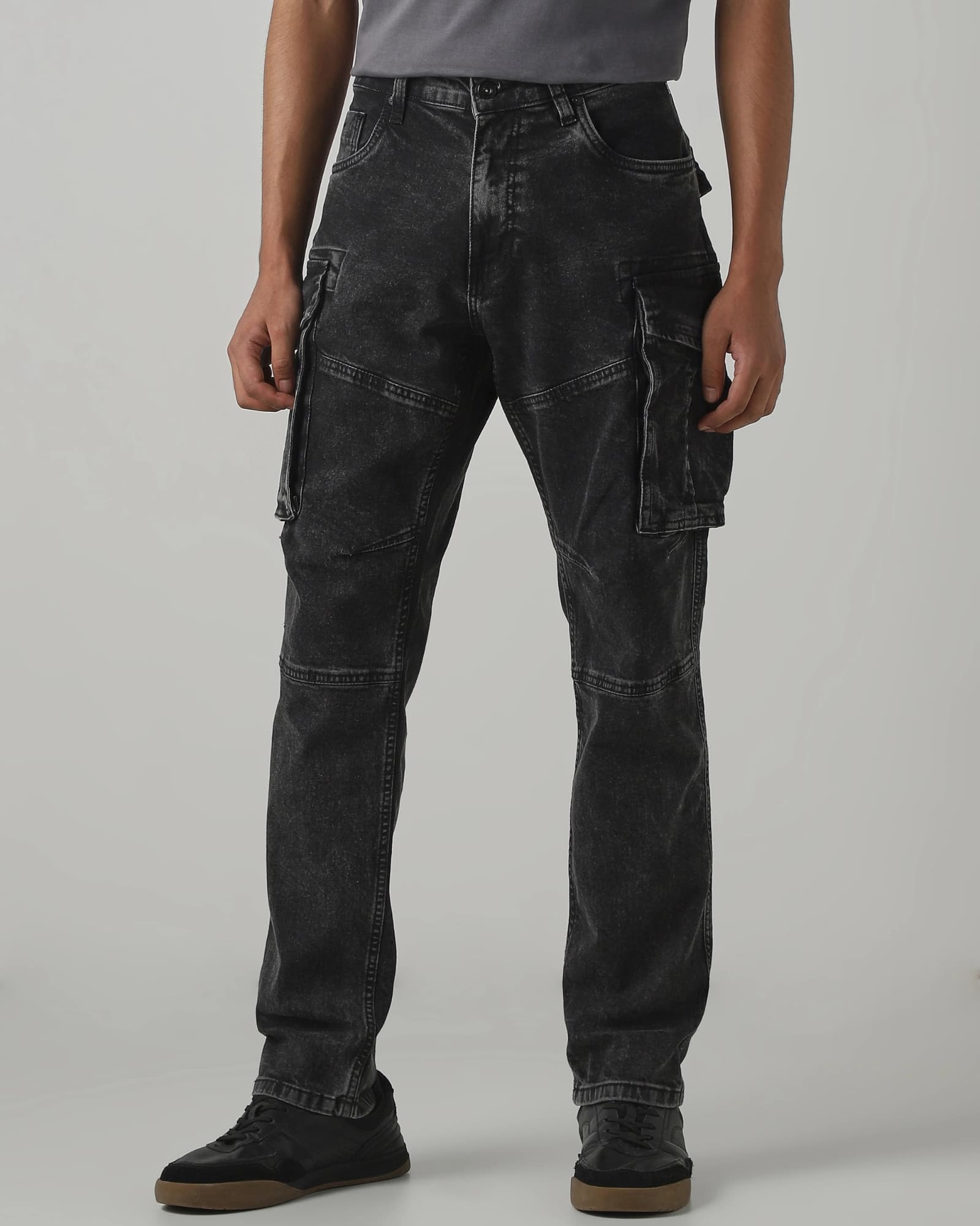 Black Slim Fit Cotton Cargos | Mufti Jeans