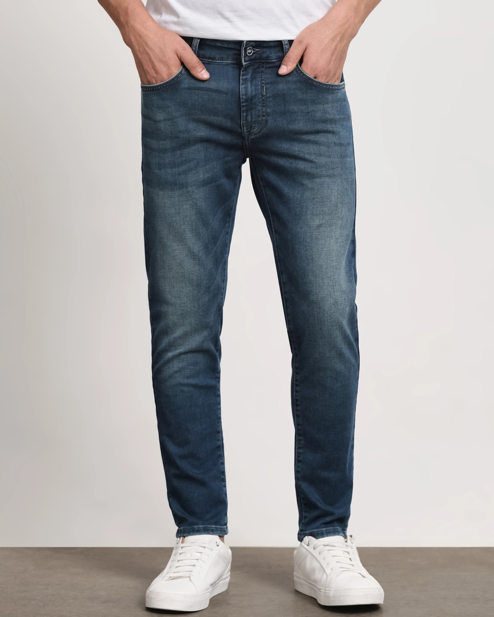 Tinted Ankle Length Denim Deluxe Jeans | Mufti Jeans