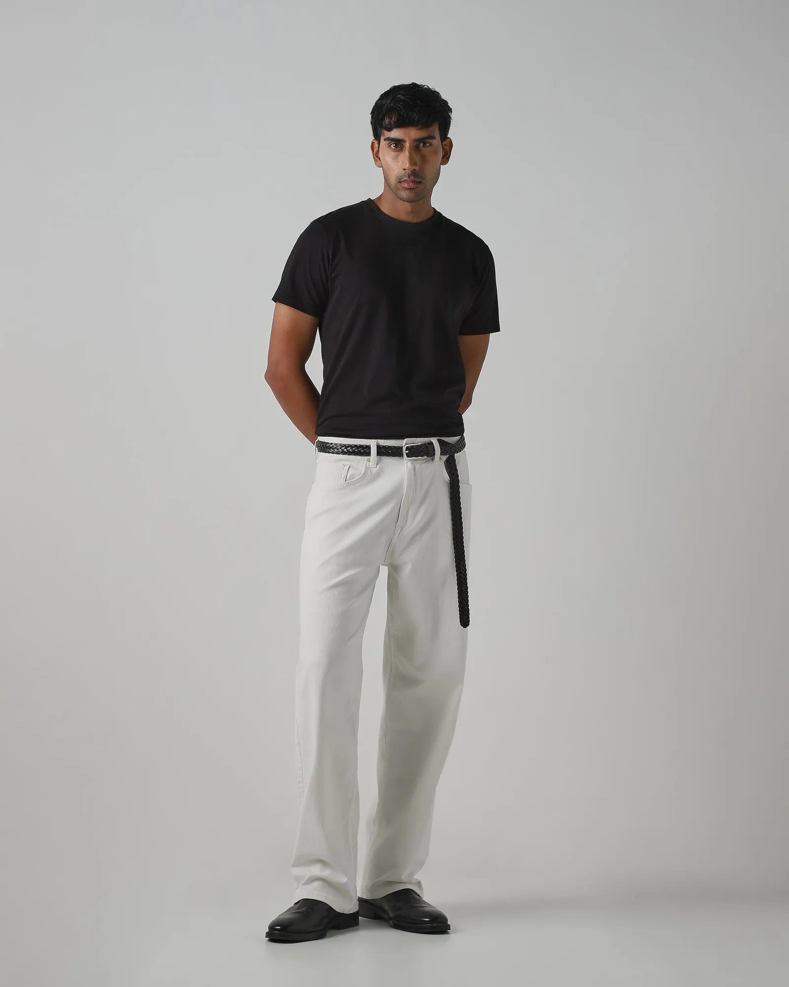 Off White Ultra Loose Fit Original Stretch Jeans | Mufti Jeans
