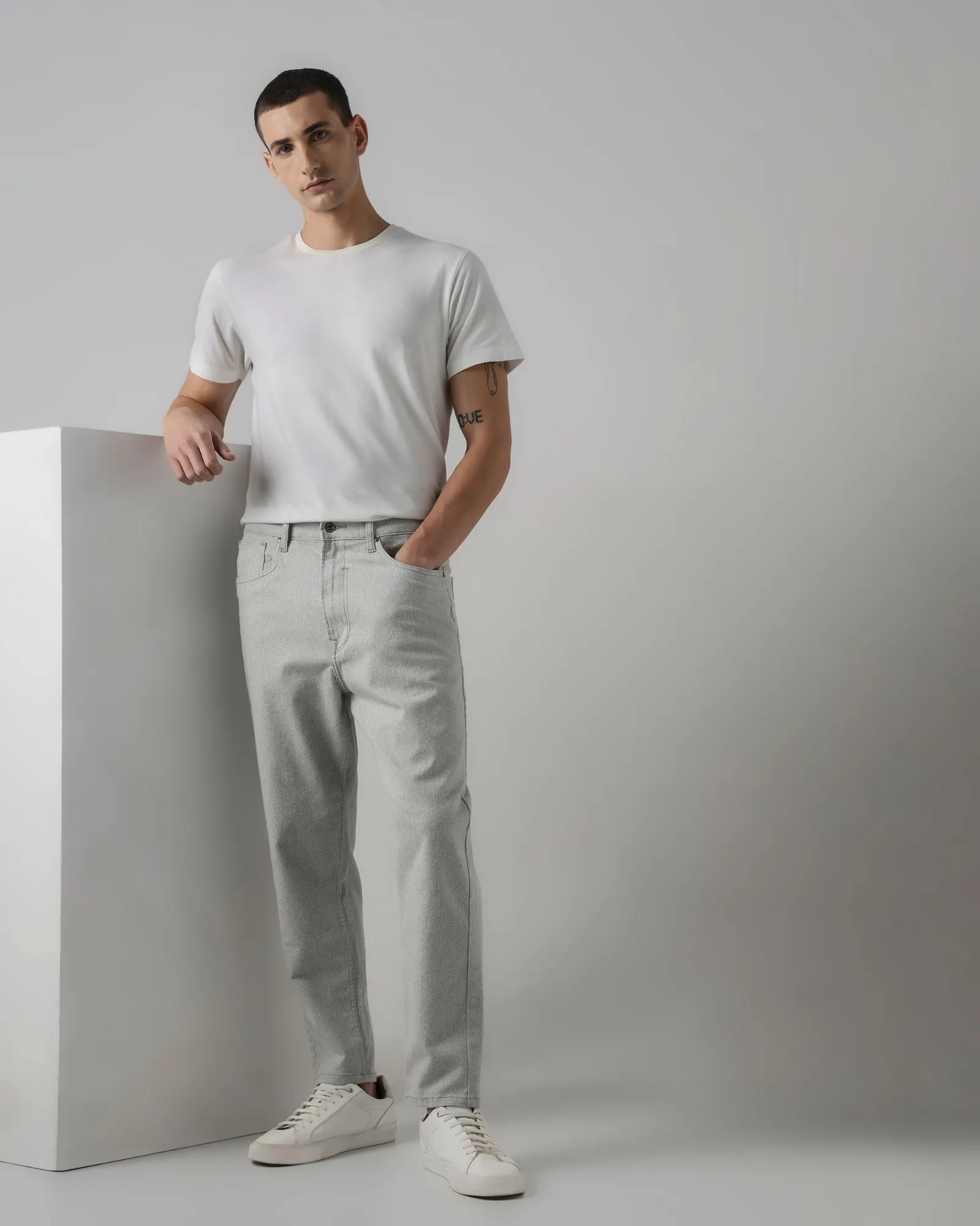 Light Grey Relaxed Ankle Fit Original Stretch Jeans | Mufti Jeans