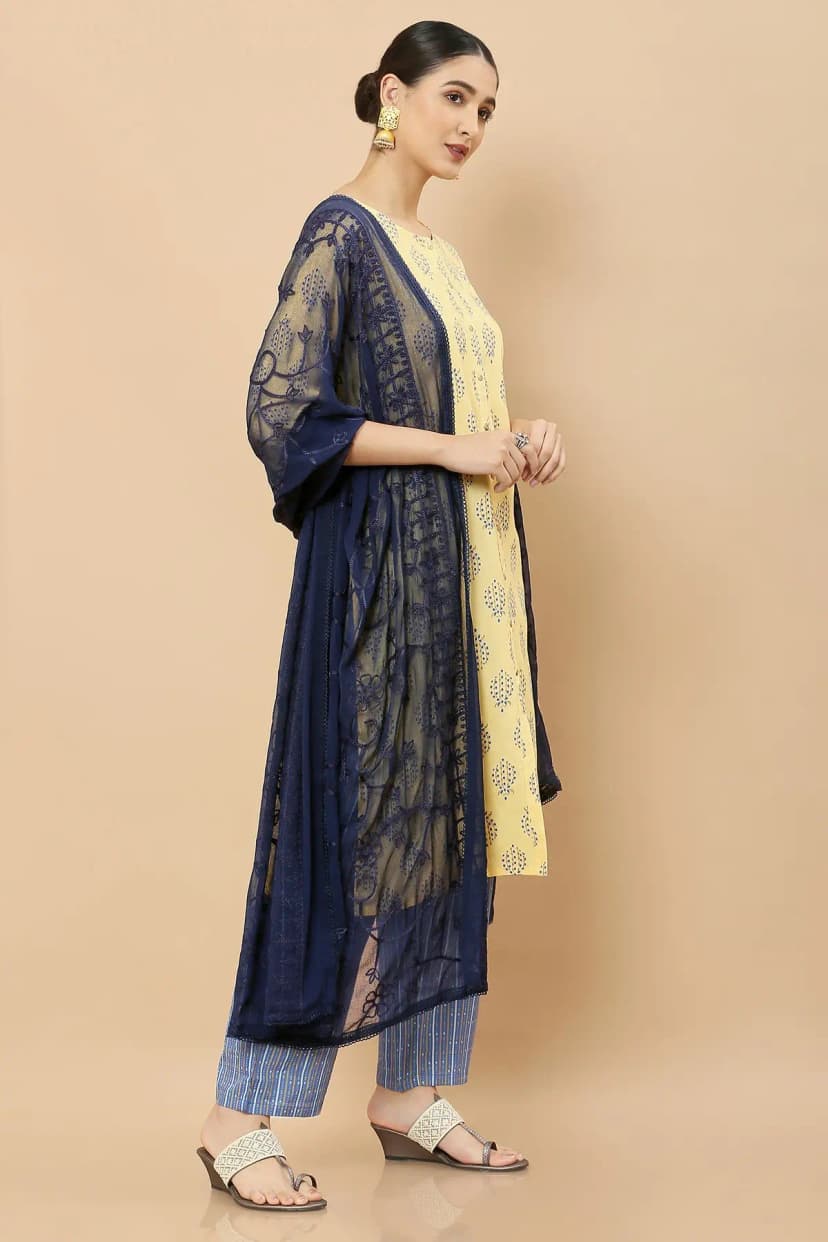 Navy Blue Chiffon Dupatta With Floral Embroidery