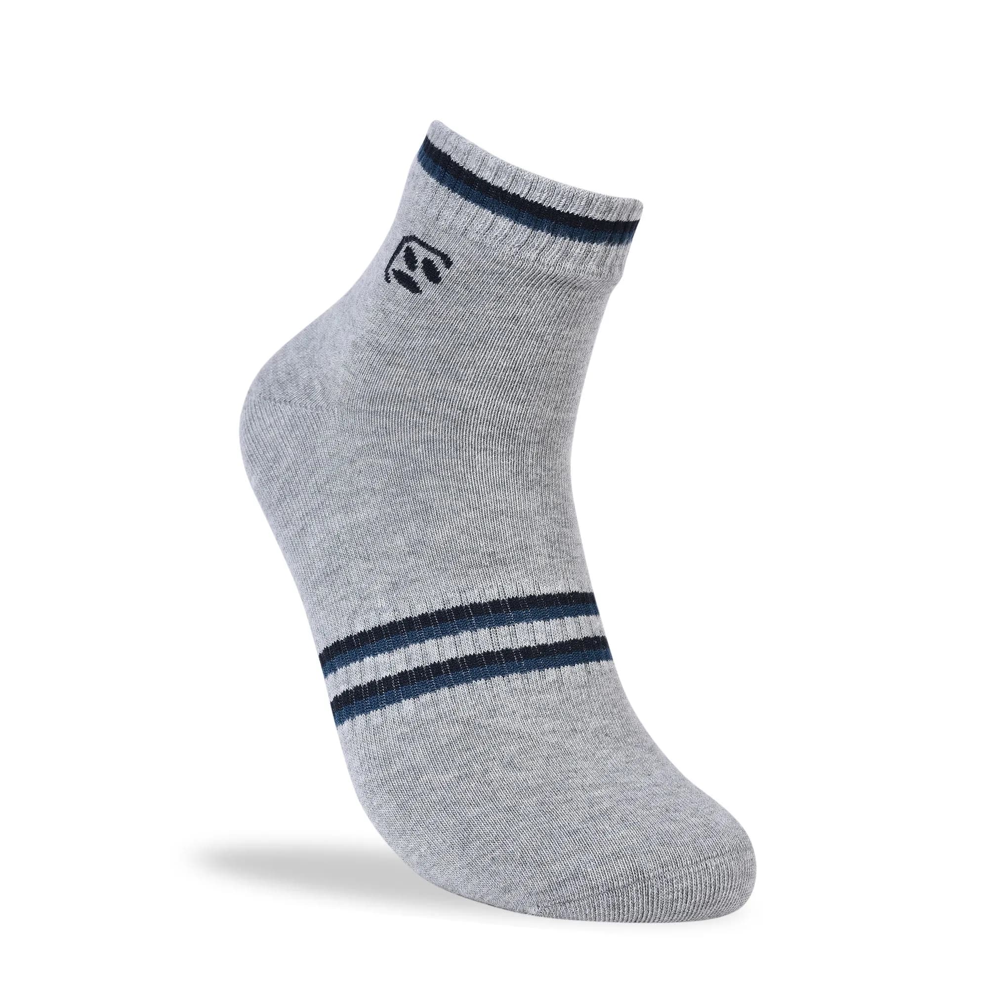 Medium grey and navy sport socks | WOODLAND | Woodlandworldwide Medium grey and navy sport socks | WOODLAND | Woodlandworldwide