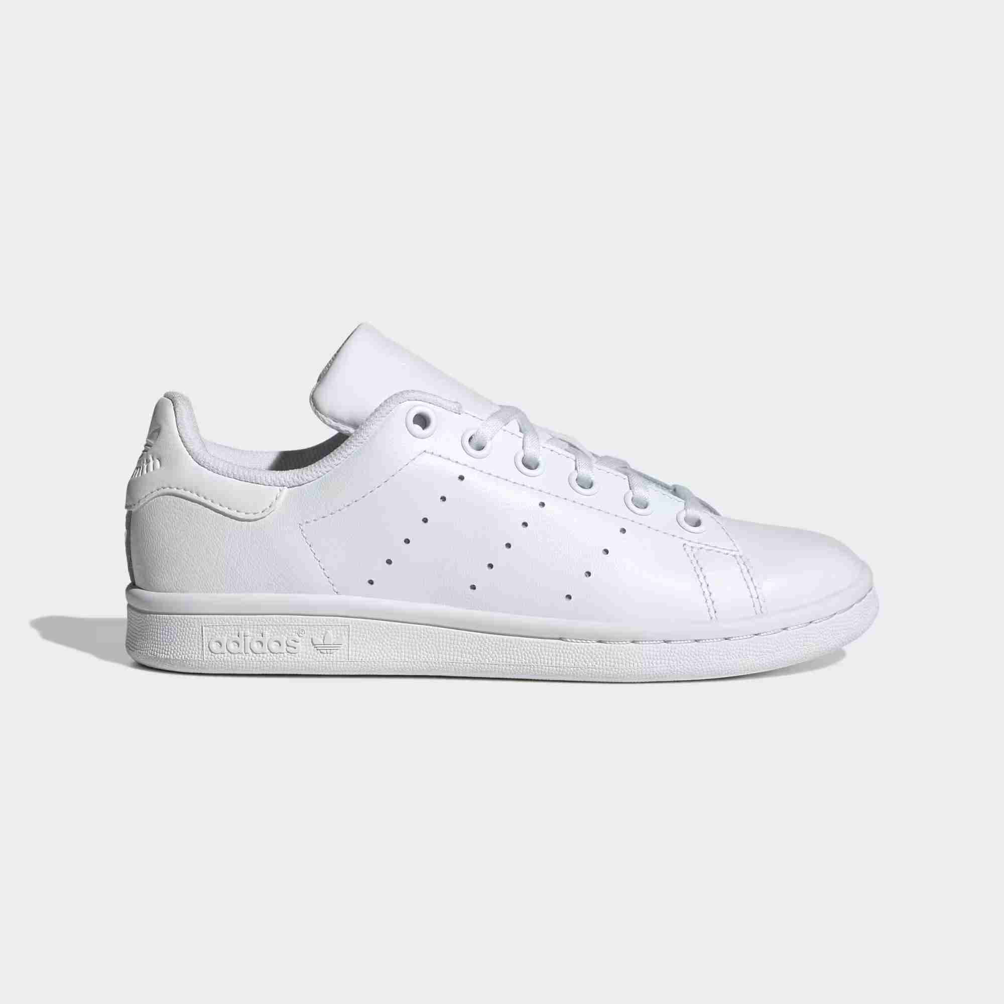 Adidas kids Unisex White Sneakers - Adidas KIDS Adidas kids Unisex White Sneakers - Adidas KIDS