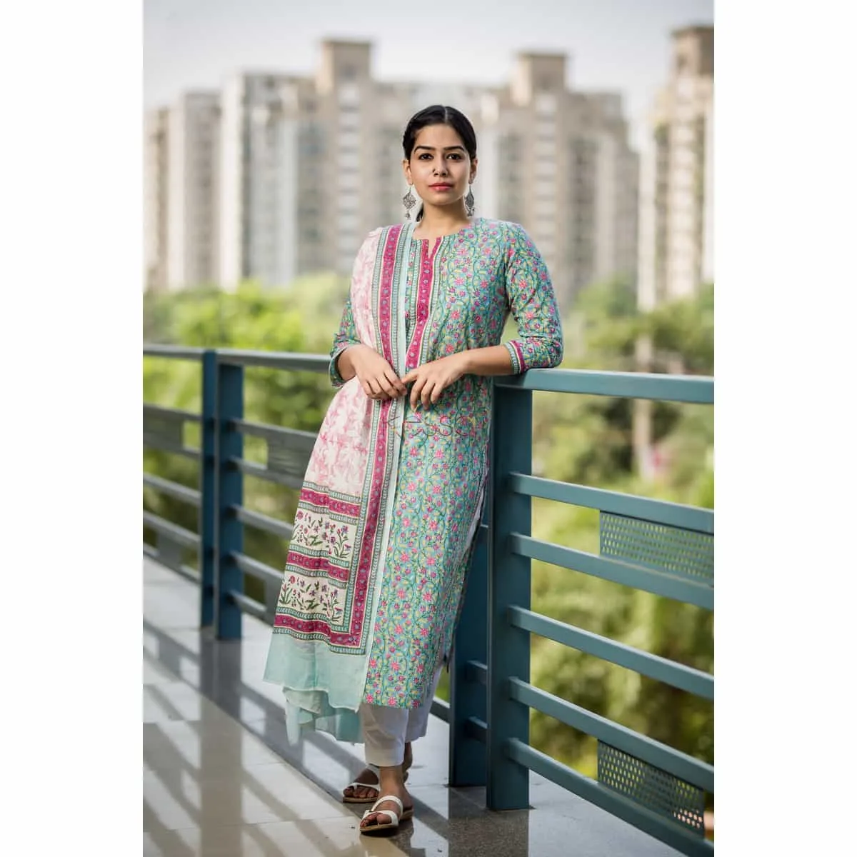 Buy Mesmerizing KUOJ05 Turquoise Jaal-print Kurta Dupatta Set Online | Kusvaa | Kusvaa Buy Mesmerizing KUOJ05 Turquoise Jaal-print Kurta Dupatta Set Online | Kusvaa | Kusvaa