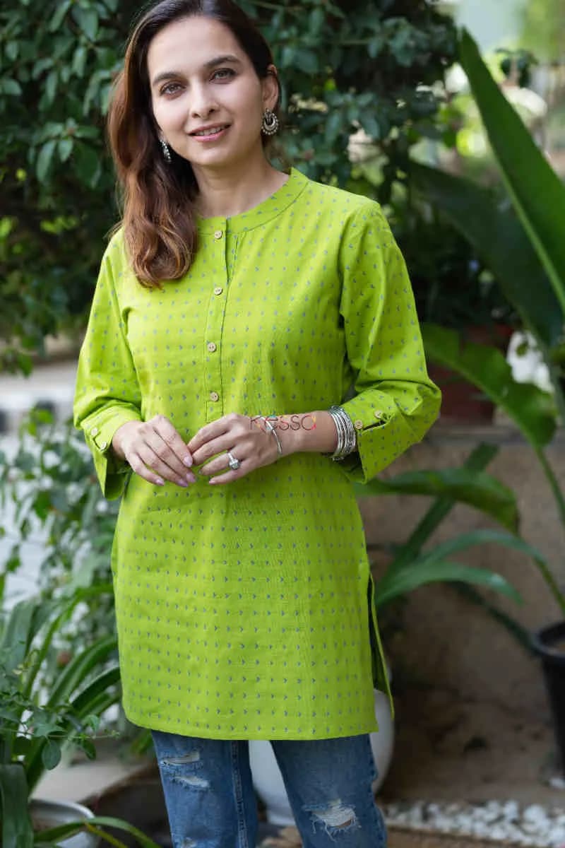 Buy Heartwarming WS822 Kalya Handloom Cotton Short Kurti Online | Kusvaa | Kusvaa Buy Heartwarming WS822 Kalya Handloom Cotton Short Kurti Online | Kusvaa | Kusvaa
