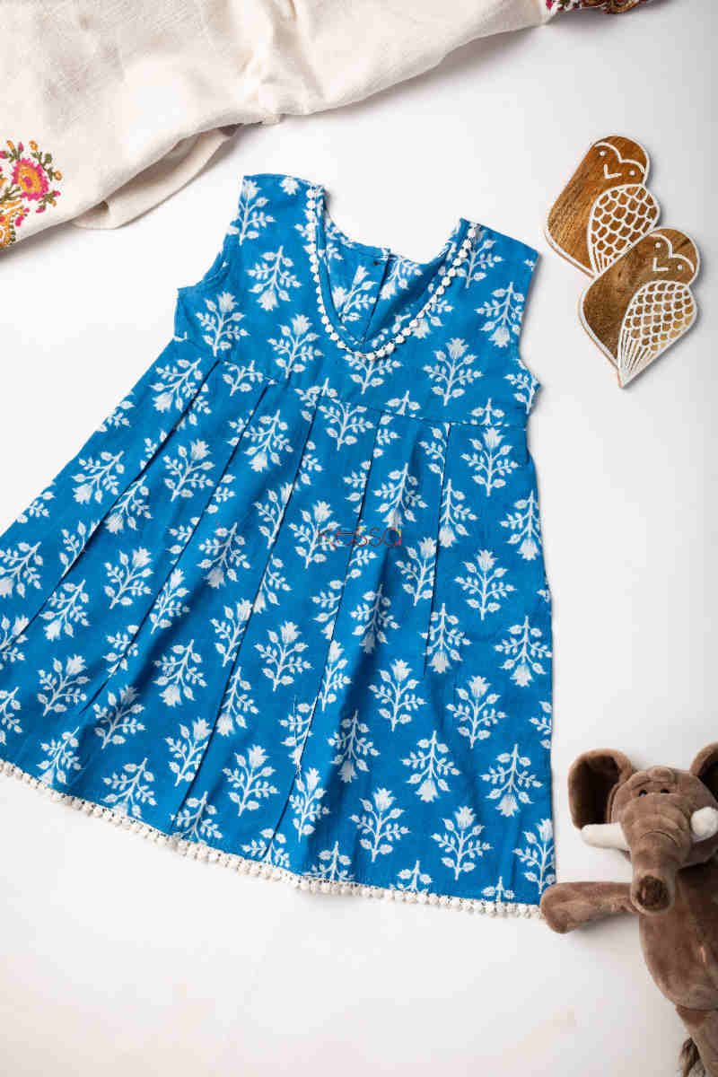 Buy Delightful AJ44 Aaloka Cotton Girl Frock Online | Kusvaa | Kusvaa Buy Delightful AJ44 Aaloka Cotton Girl Frock Online | Kusvaa | Kusvaa