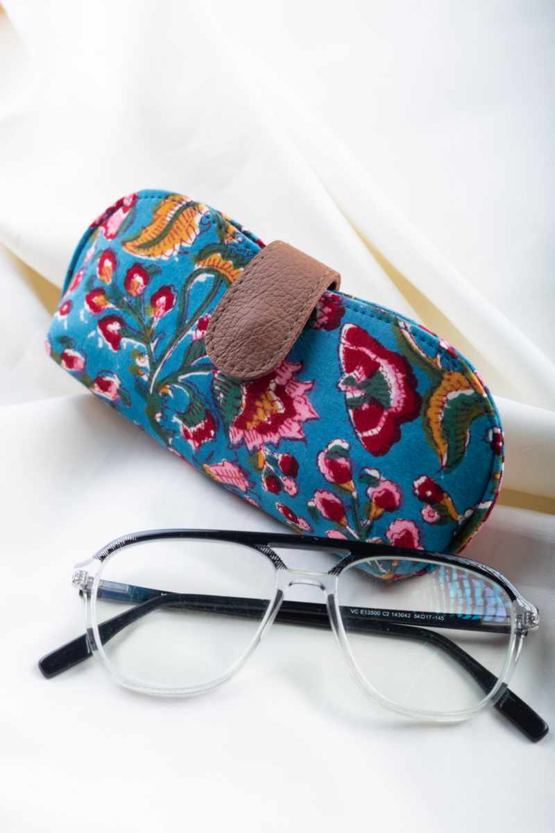 Buy Glamorous WSRA235 Chashm-e-Baddoor Sunglass Spectacles Cover Online | Kusvaa Buy Glamorous WSRA235 Chashm-e-Baddoor Sunglass Spectacles Cover Online | Kusvaa