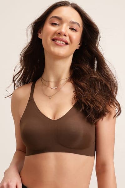 Seamless Bonded Non-Padded Non-Wired Full Coverage Bra in Dark Brown Seamless Bonded Non-Padded Non-Wired Full Coverage Bra in Dark Brown
