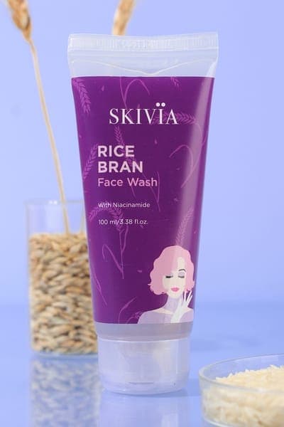 Skivia Rice Bran Face Wash with Niacinamide - 100 ml Skivia Rice Bran Face Wash with Niacinamide - 100 ml