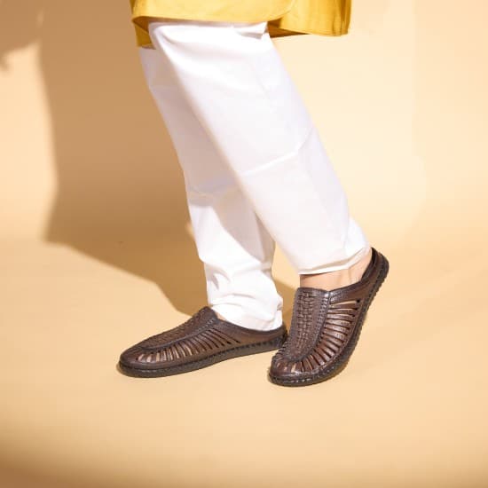 Men Brown Ethnic Slip Ons Men Brown Ethnic Slip Ons