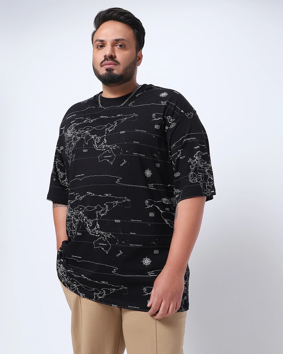 Buy Men's Black All Over Printed Oversized Plus Size T-shirt Online at Bewakoof | Bewakoof Buy Men's Black All Over Printed Oversized Plus Size T-shirt Online at Bewakoof | Bewakoof