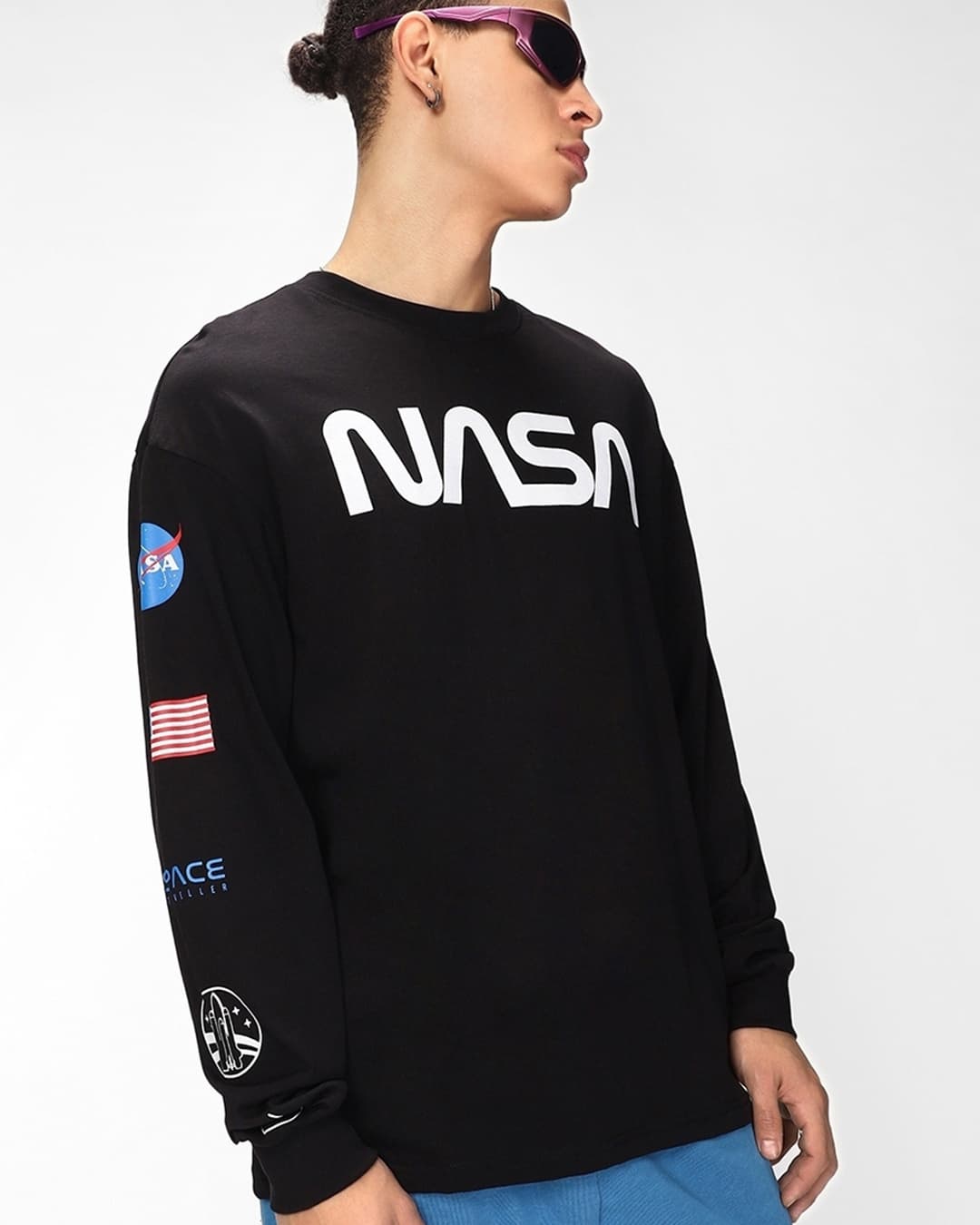 Buy Men's Black NASA Badge Graphic Printed Oversized Plus Size T-shirt Online at Bewakoof Buy Men's Black NASA Badge Graphic Printed Oversized Plus Size T-shirt Online at Bewakoof