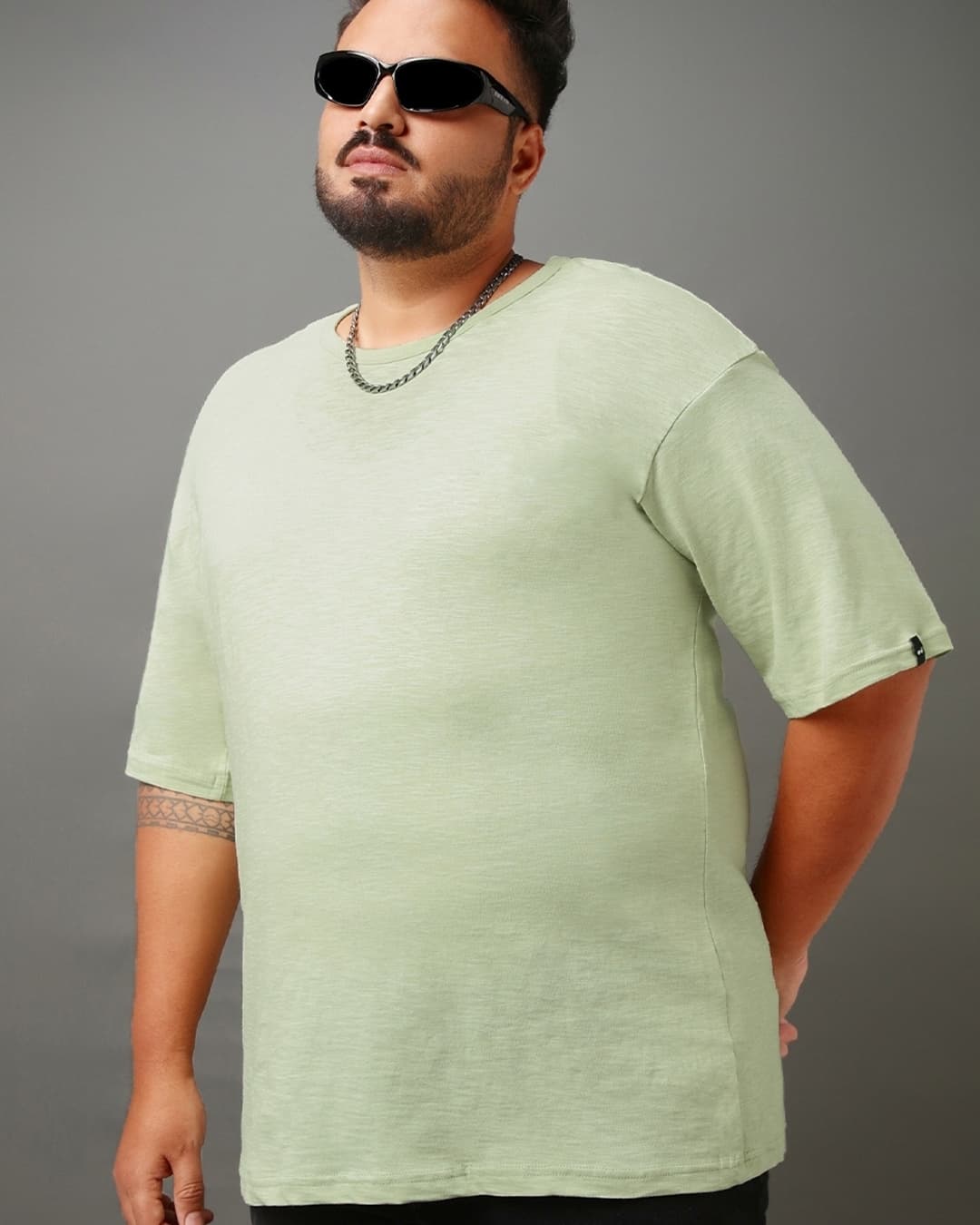 Buy Men's Green Oversized Plus Size T-shirt Online at Bewakoof Buy Men's Green Oversized Plus Size T-shirt Online at Bewakoof