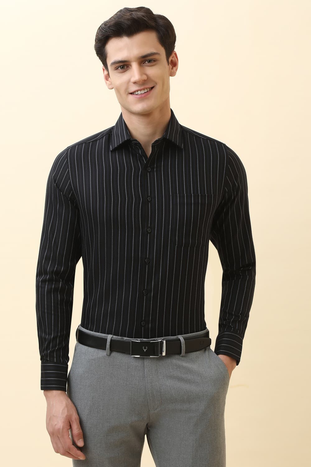 Men Black Stripe Full Sleeves Wrinkle Resistant Formal shirt Men Black Stripe Full Sleeves Wrinkle Resistant Formal shirt
