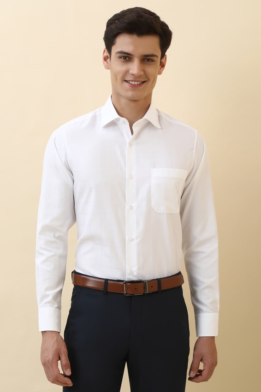 Men White Textured Full Sleeves Wrinkle Resistant Formal shirt Men White Textured Full Sleeves Wrinkle Resistant Formal shirt
