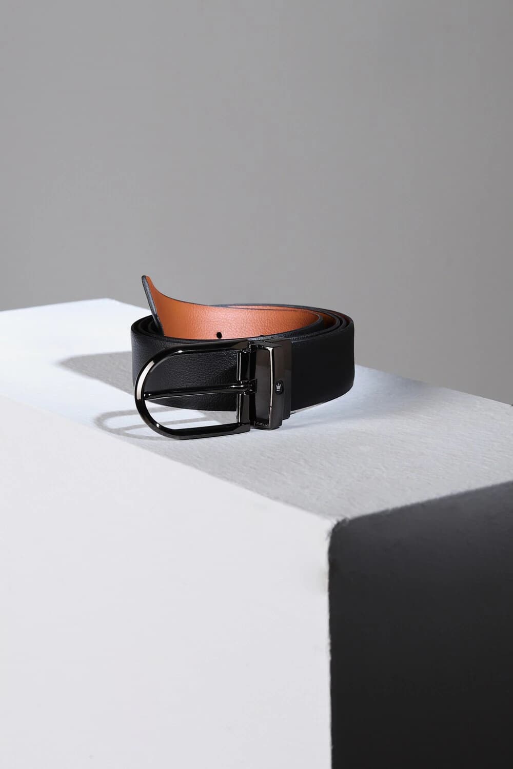 Men Black Solid Genuine Leather Formal Belt | Louisphilippe Men Black Solid Genuine Leather Formal Belt | Louisphilippe