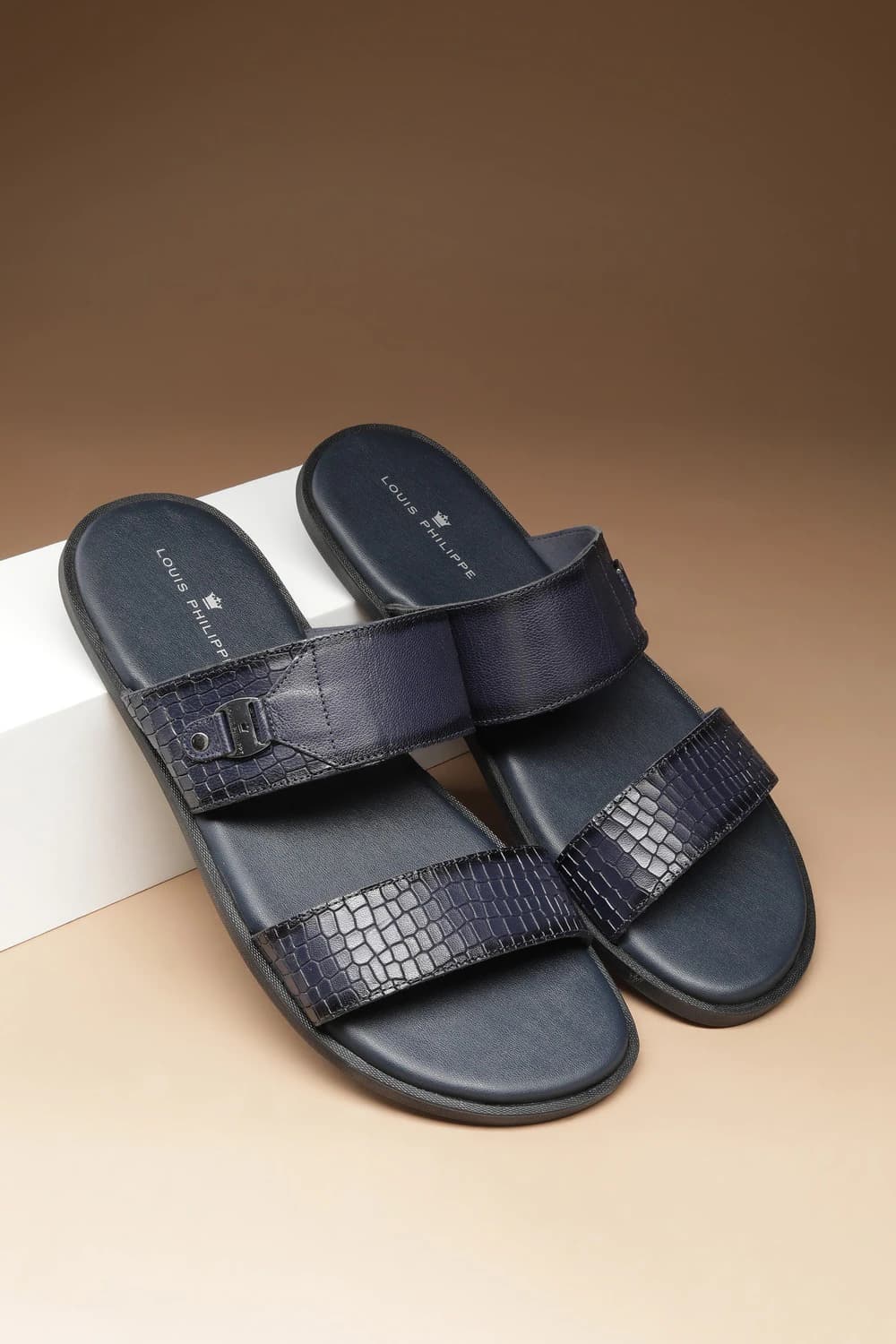 Men Navy Textured Sandals | Louisphilippe Men Navy Textured Sandals | Louisphilippe