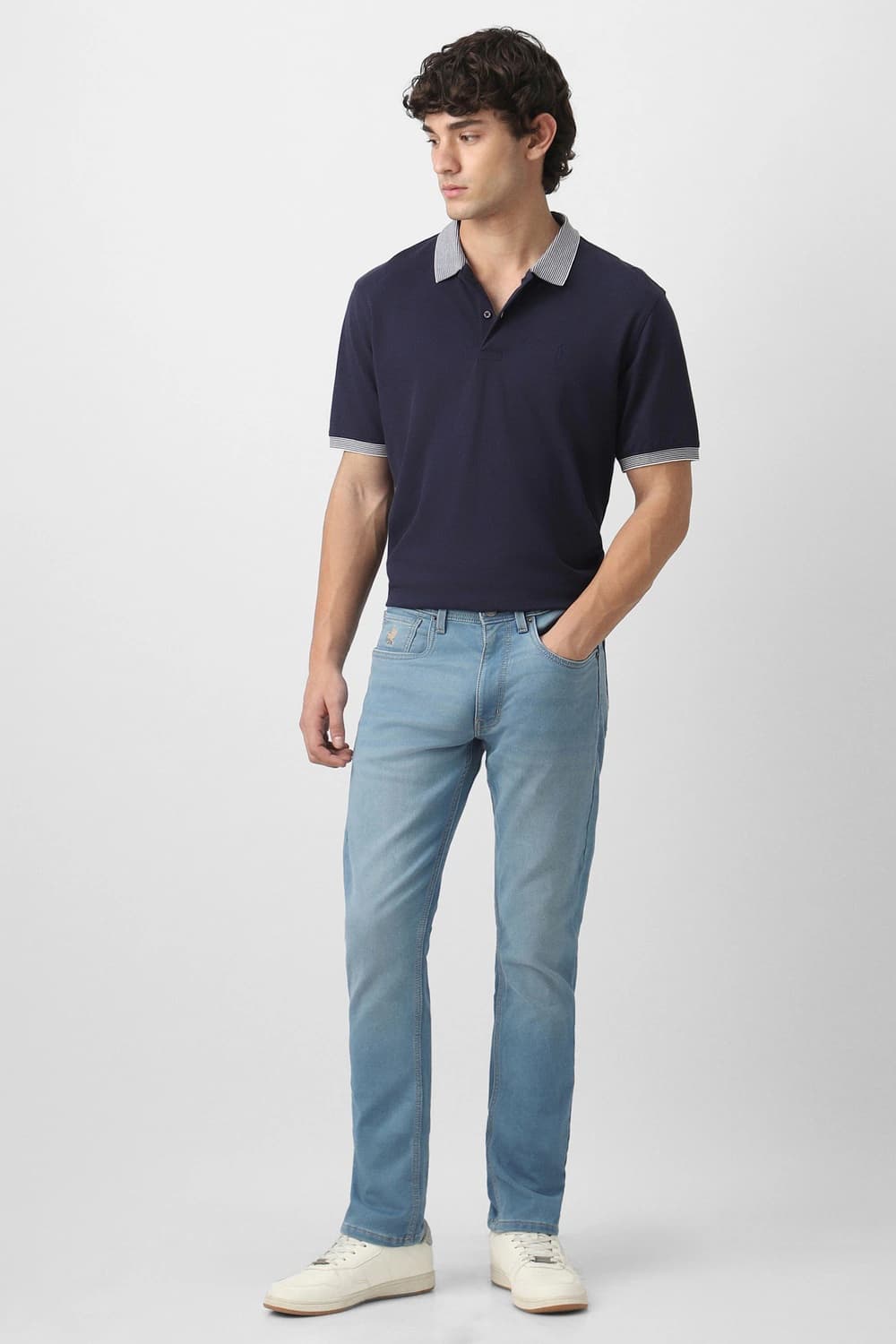 Men Blue Mid Wash Jeans | Peterengland Men Blue Mid Wash Jeans | Peterengland