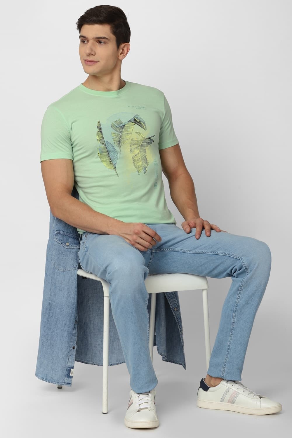 Men Green Graphic Print Round Crew Neck Crew Neck T-shirt | Peterengland Men Green Graphic Print Round Crew Neck Crew Neck T-shirt | Peterengland