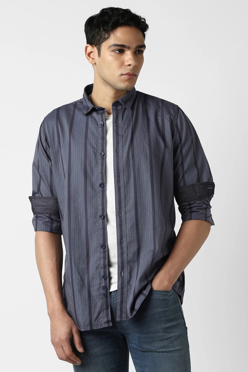 Men Navy Slim Fit Striped Full Sleeves Casual Shirt | Vanheusenindia Men Navy Slim Fit Striped Full Sleeves Casual Shirt | Vanheusenindia