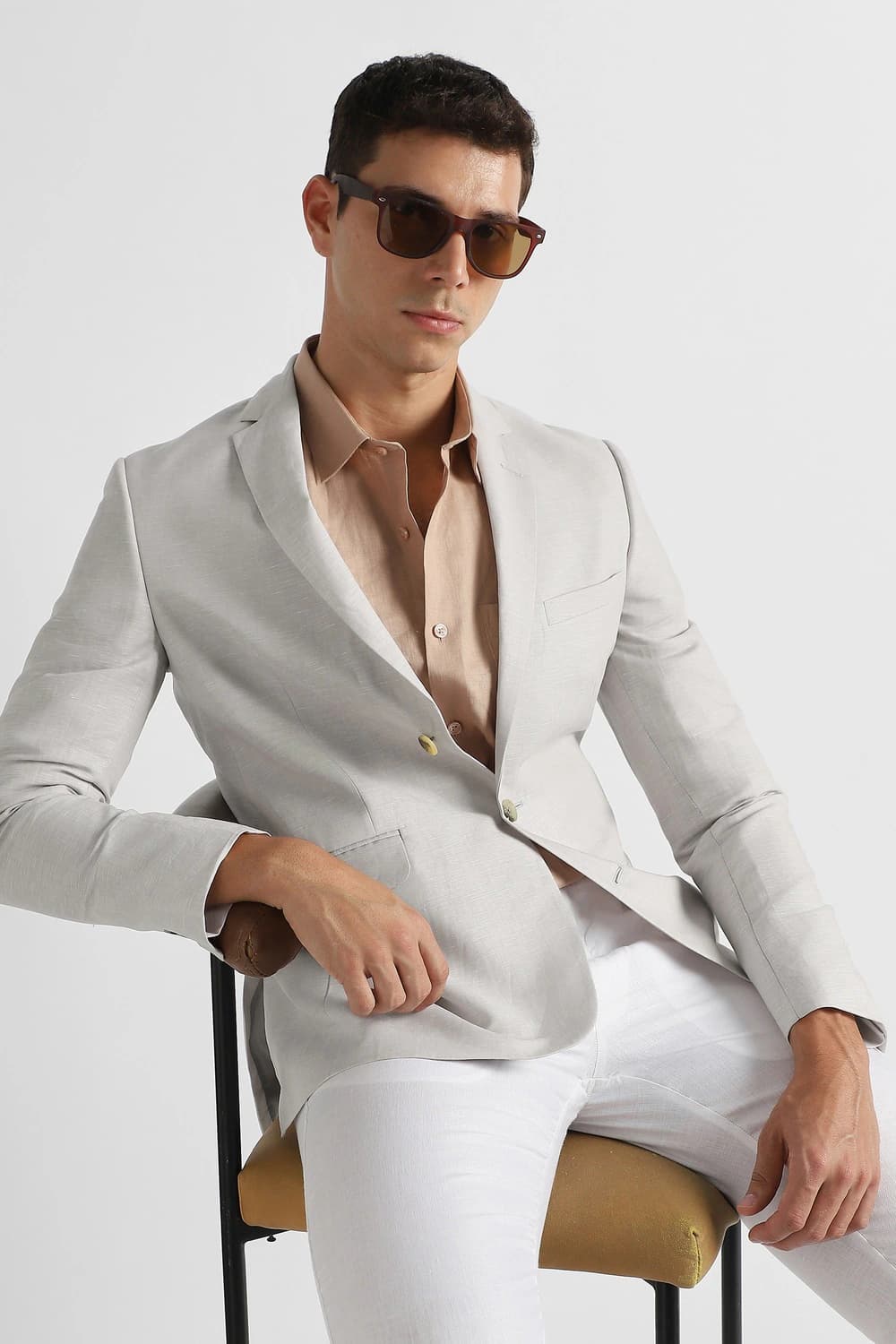 Van Heusen Grey Blazer | Vanheusenindia Van Heusen Grey Blazer | Vanheusenindia