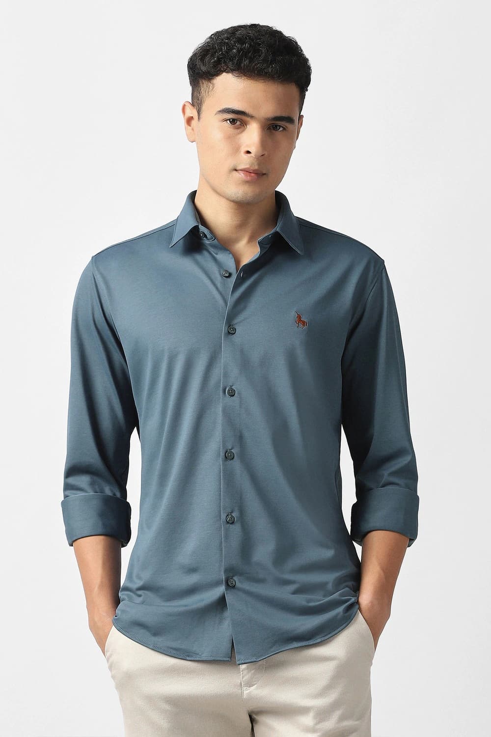 Men Navy Slim Fit Solid Full Sleeves Casual Shirt | Vanheusenindia Men Navy Slim Fit Solid Full Sleeves Casual Shirt | Vanheusenindia