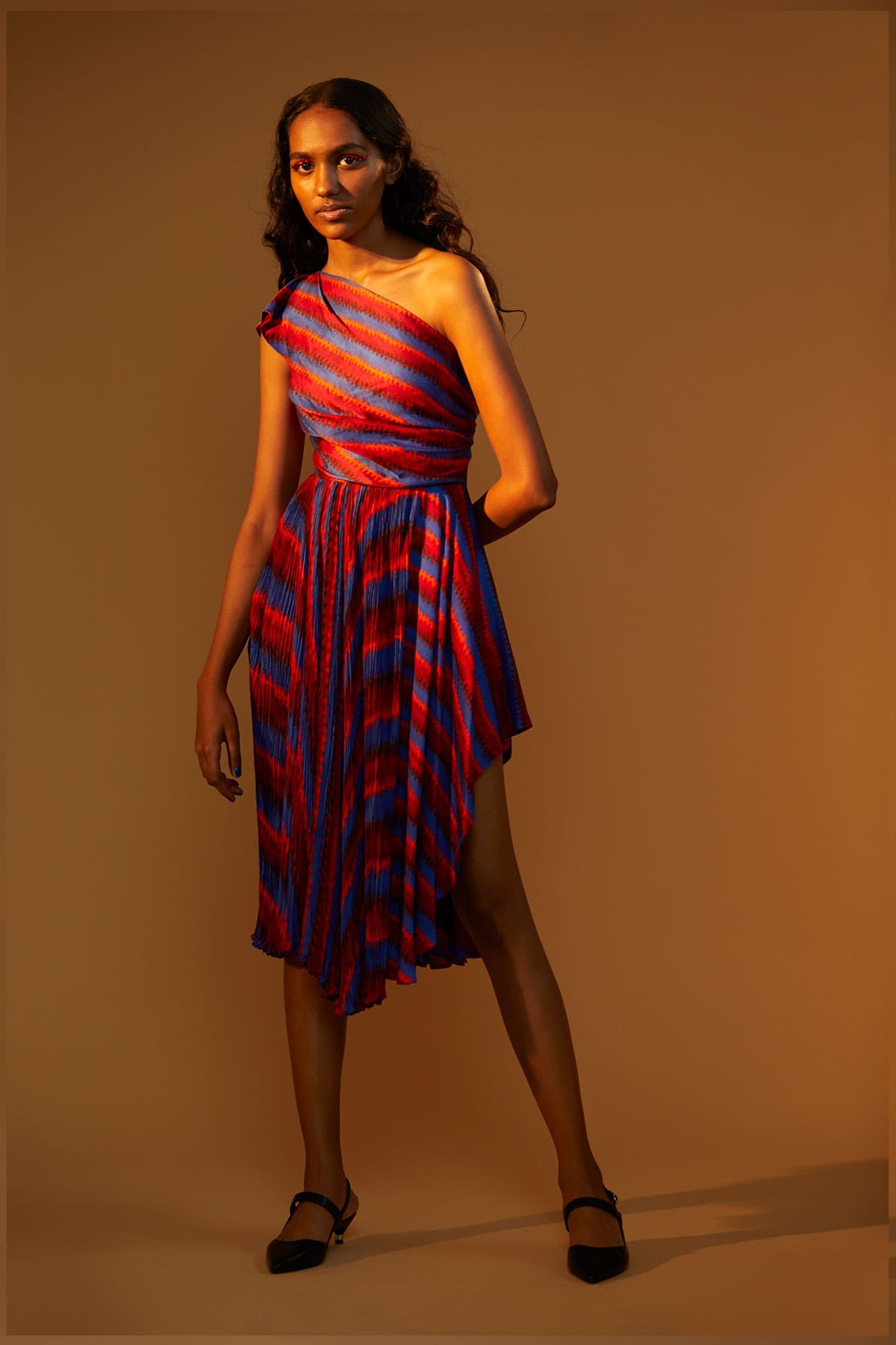 Cross shoulder draped asymmetric dress | Saaksha & Kinni | Saaksha & Kinni Cross shoulder draped asymmetric dress | Saaksha & Kinni | Saaksha & Kinni