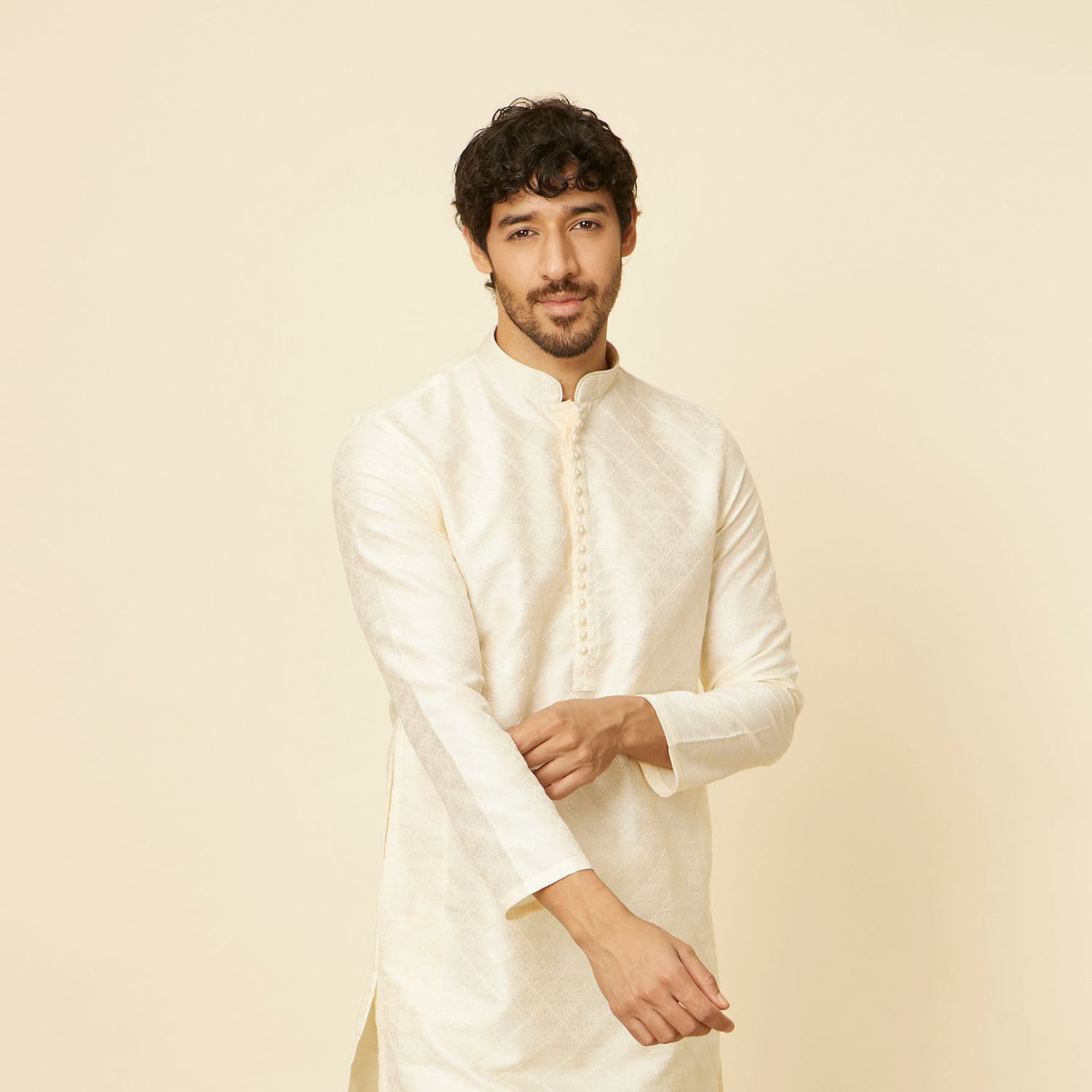 Cream Grid Patterned Kurta Set | Manyavar Cream Grid Patterned Kurta Set | Manyavar