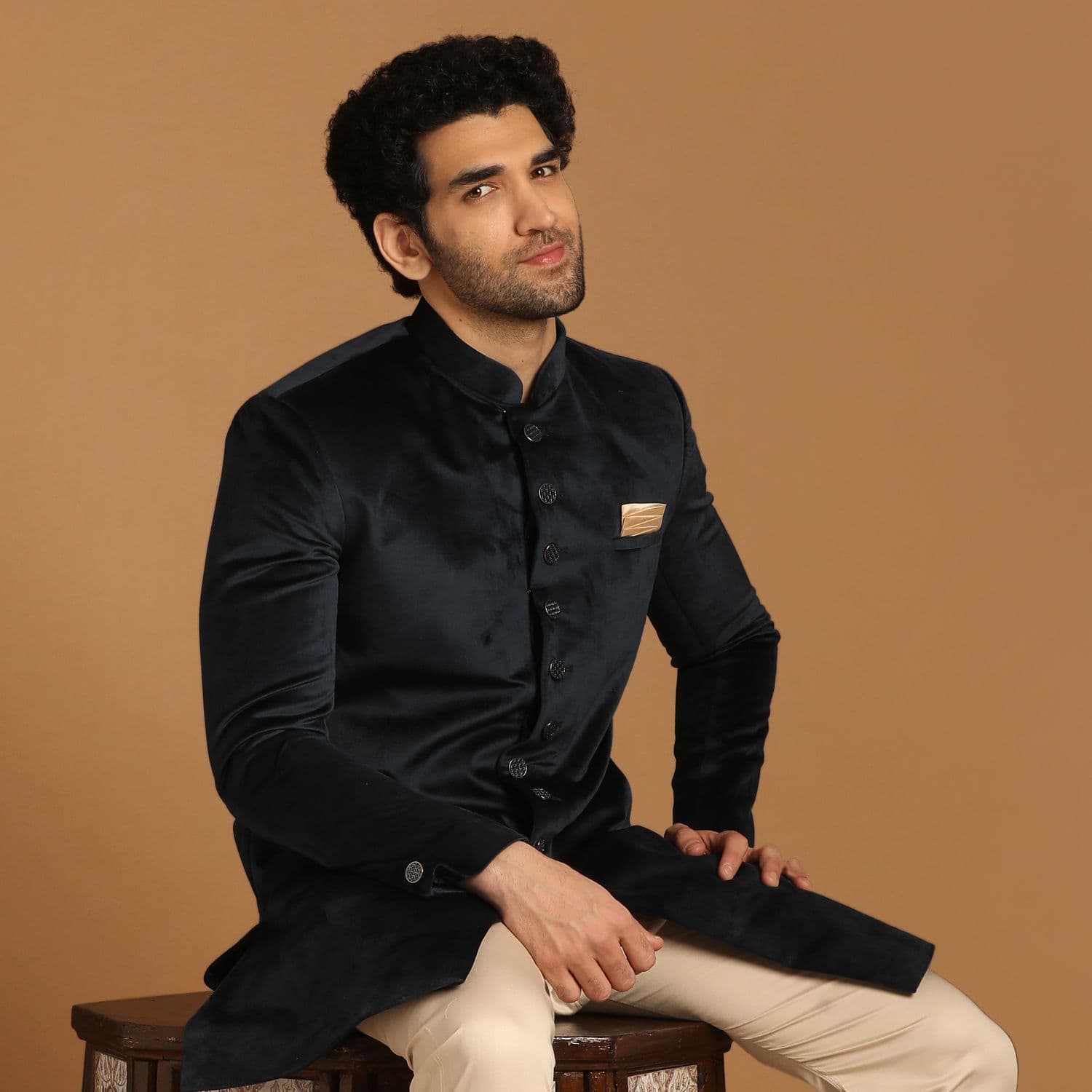 Feroze Velvet Indo Western Feroze Velvet Indo Western