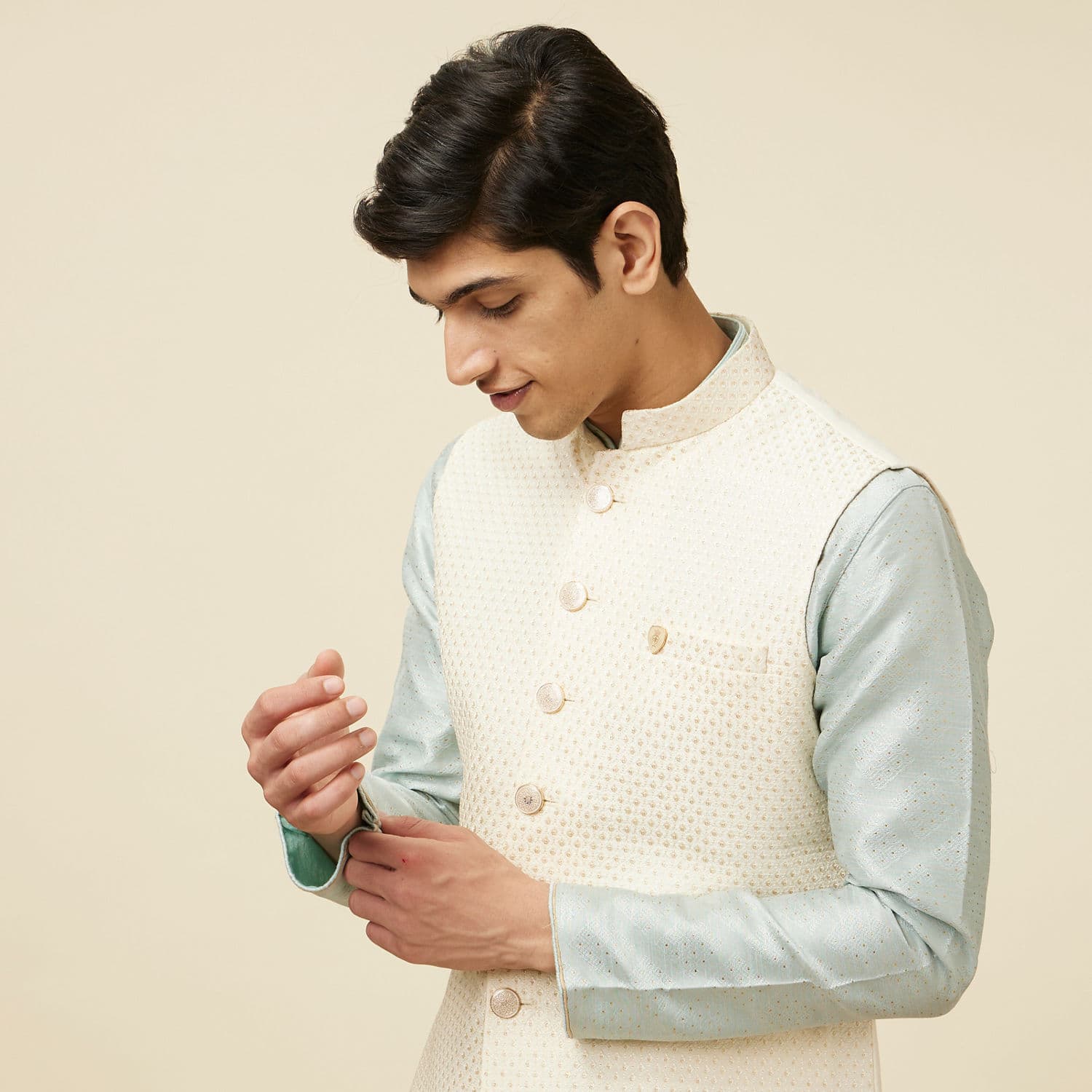 Blissful Cream Shade Jacket Blissful Cream Shade Jacket